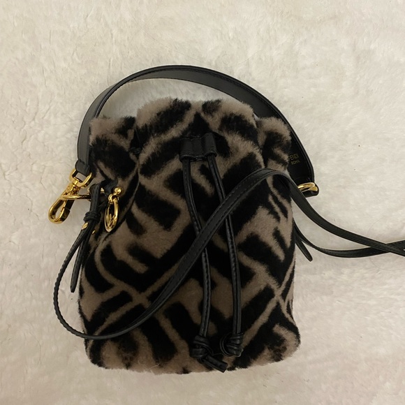 Fendi Zucca Shearling Mon Tresor - Picture 10 of 12